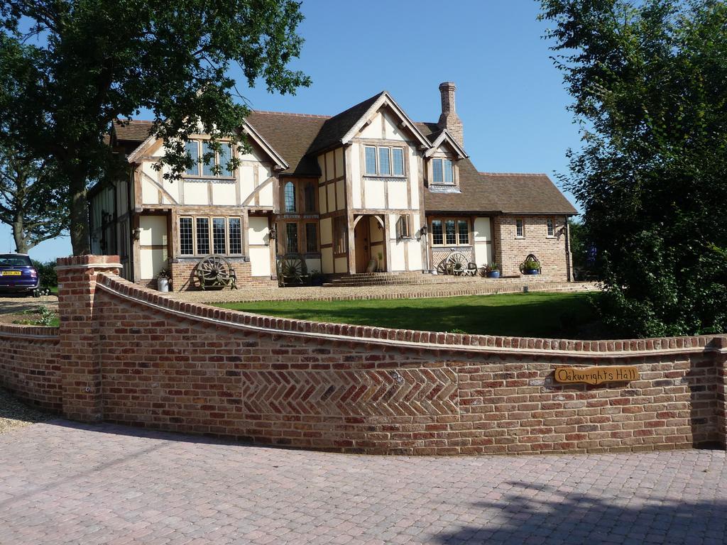 Oakwrights Apartment Terling Exterior photo